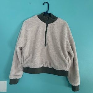 Fabletics dream polar fleece pullover